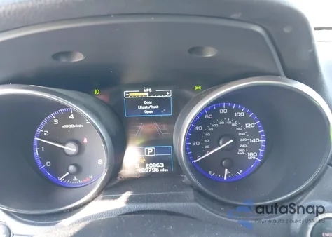 2015 Subaru Outback 3.6R Limited z USA, uszkodzony, nr VIN 4S4BSENC7F3252091